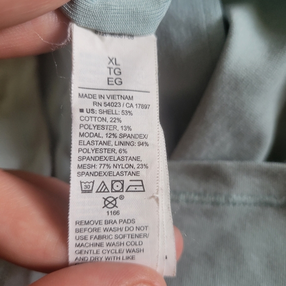 SOLD ON MERCARI - Picture 7 of 8